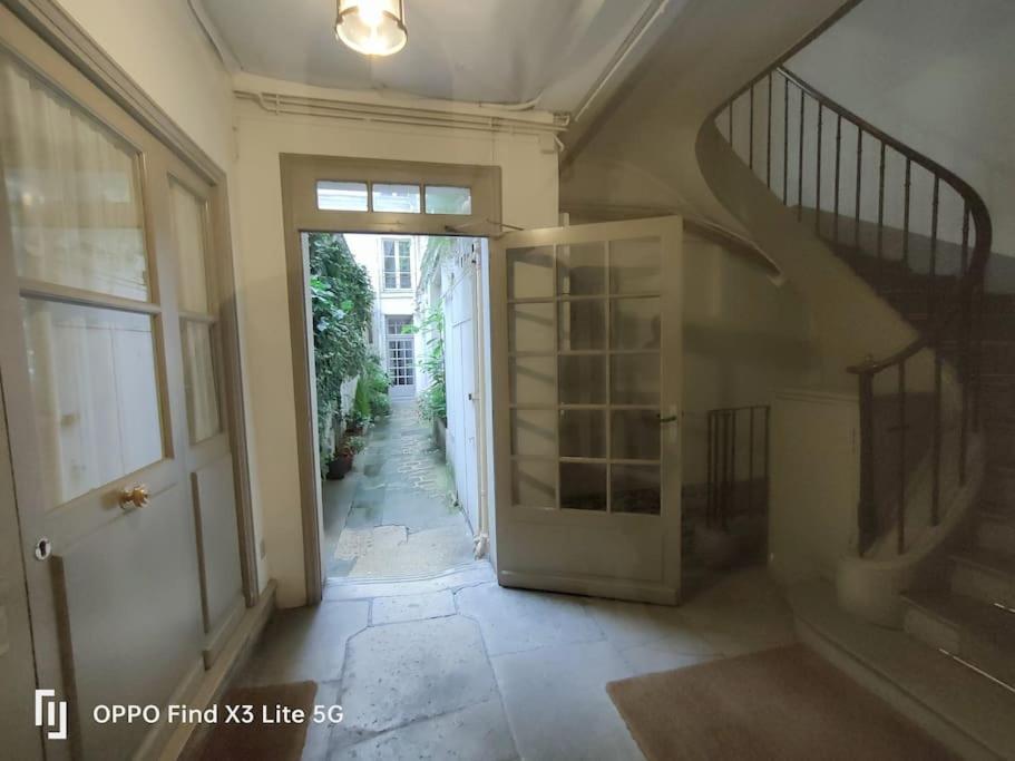 Fabulous Of Paris For 4 People Apartment Exterior photo